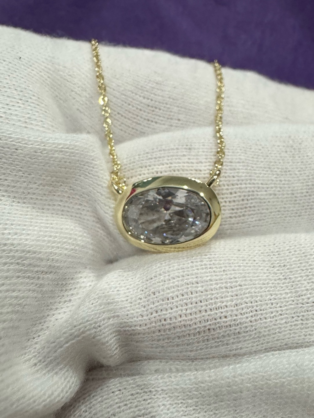 Melinda Maria Pendant Necklace- Keep it Simple, But Never Subtle - Picture 9 of 12